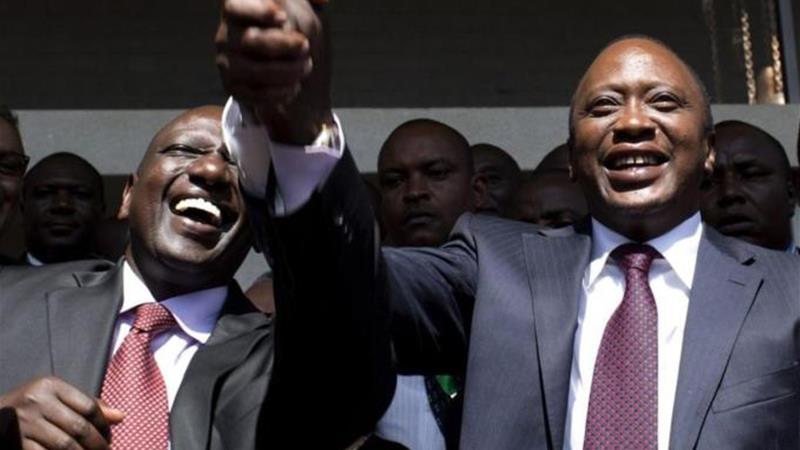 William Ruto and Uhuru Kenyatta Holding hands